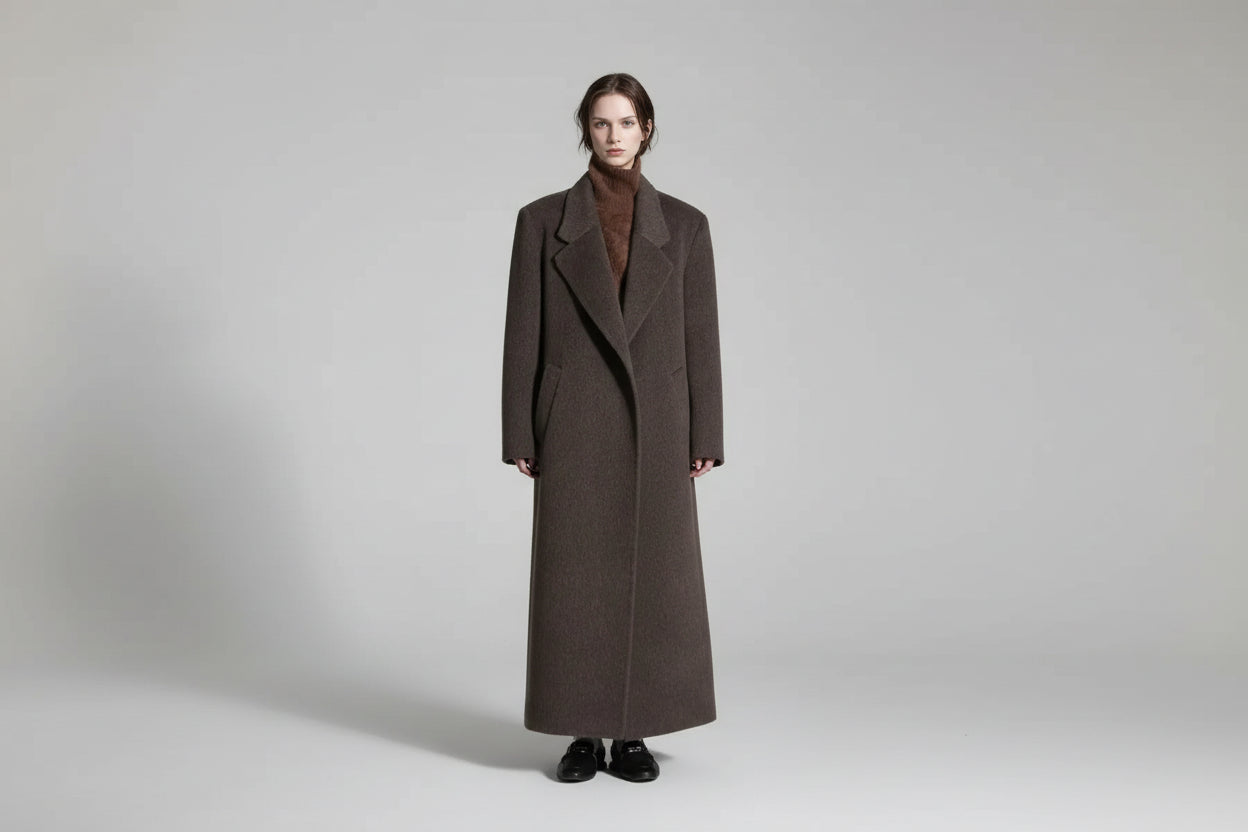 معطف شتوي طويل من الصوف للنساء – أناقة عصرية